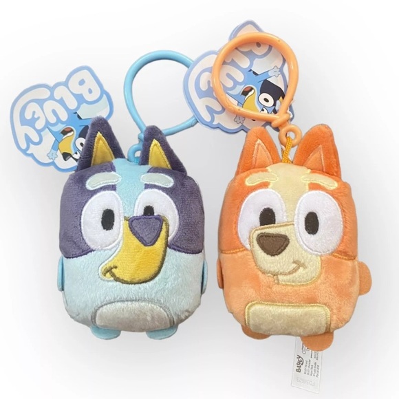Bluey & Friends Bluey And Bingo Mini Plush Backpack Clip Set Of 2 NEW - Picture 1 of 6
